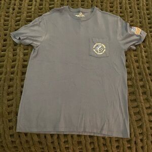 NWT men’s Vineyard Vines shirt.
